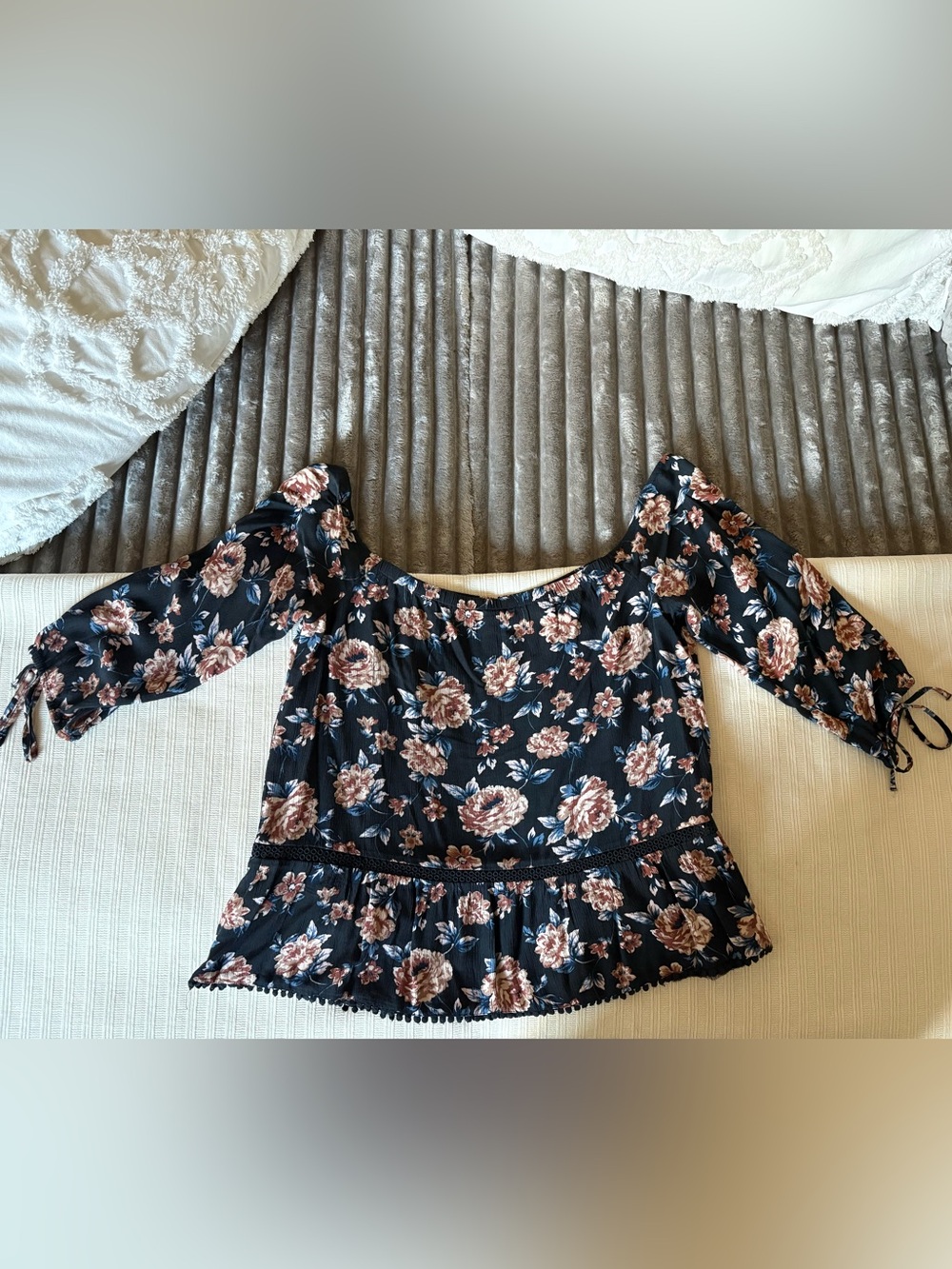 American Eagle Floral Off-Shoulder Peplum Top - Navy Blue with Rose Print